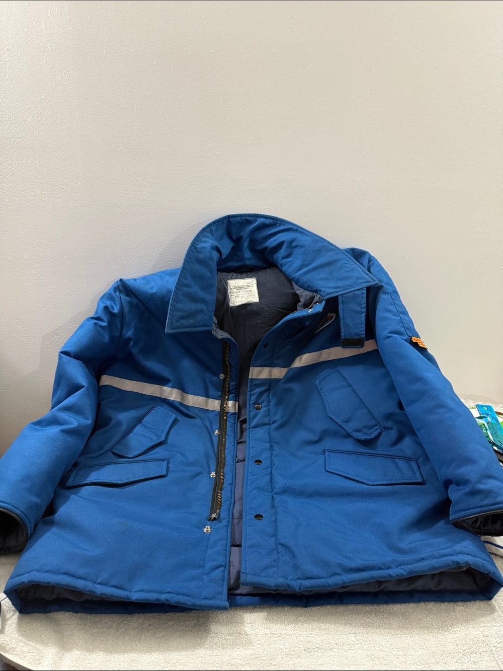AMOCO Vtg 90’s Blue Work Heavy Coat with Reflective Chest Stripes X-Lg Men’s